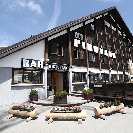 Albergo Quarto Pirovano Passo Stelvio Buitenkant foto