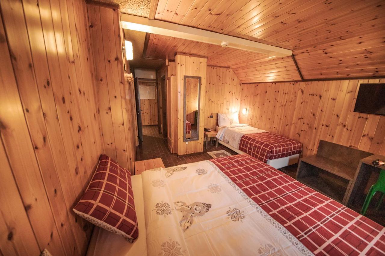 Albergo Quarto Pirovano Passo Stelvio Buitenkant foto