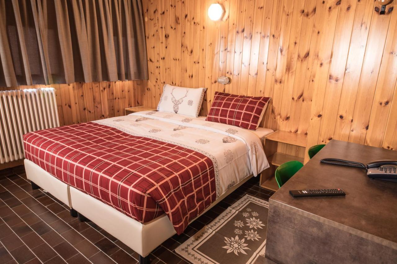 Albergo Quarto Pirovano Passo Stelvio Buitenkant foto