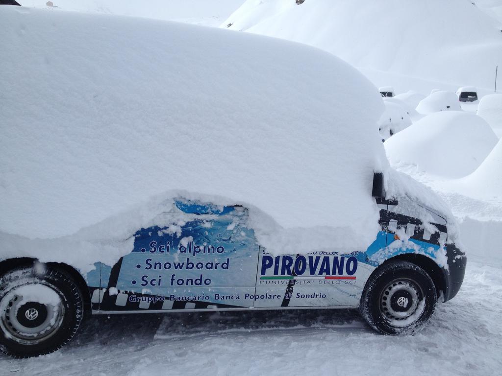 Albergo Quarto Pirovano Passo Stelvio Buitenkant foto