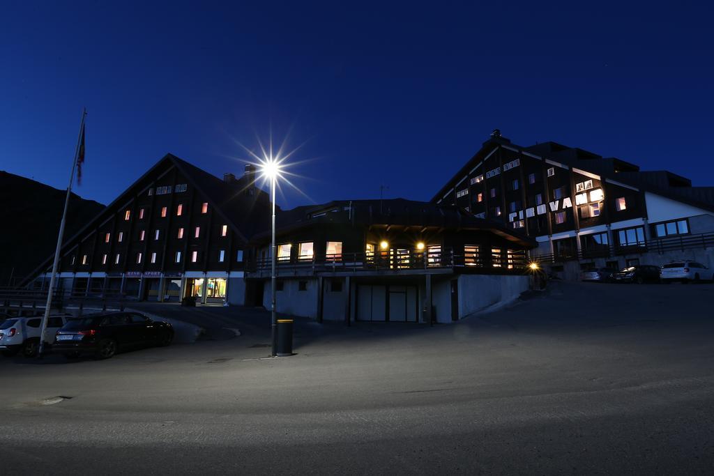 Albergo Quarto Pirovano Passo Stelvio Buitenkant foto