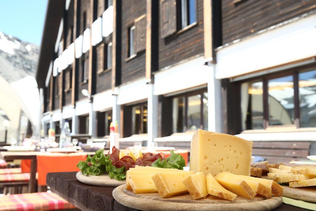 Albergo Quarto Pirovano Passo Stelvio Buitenkant foto