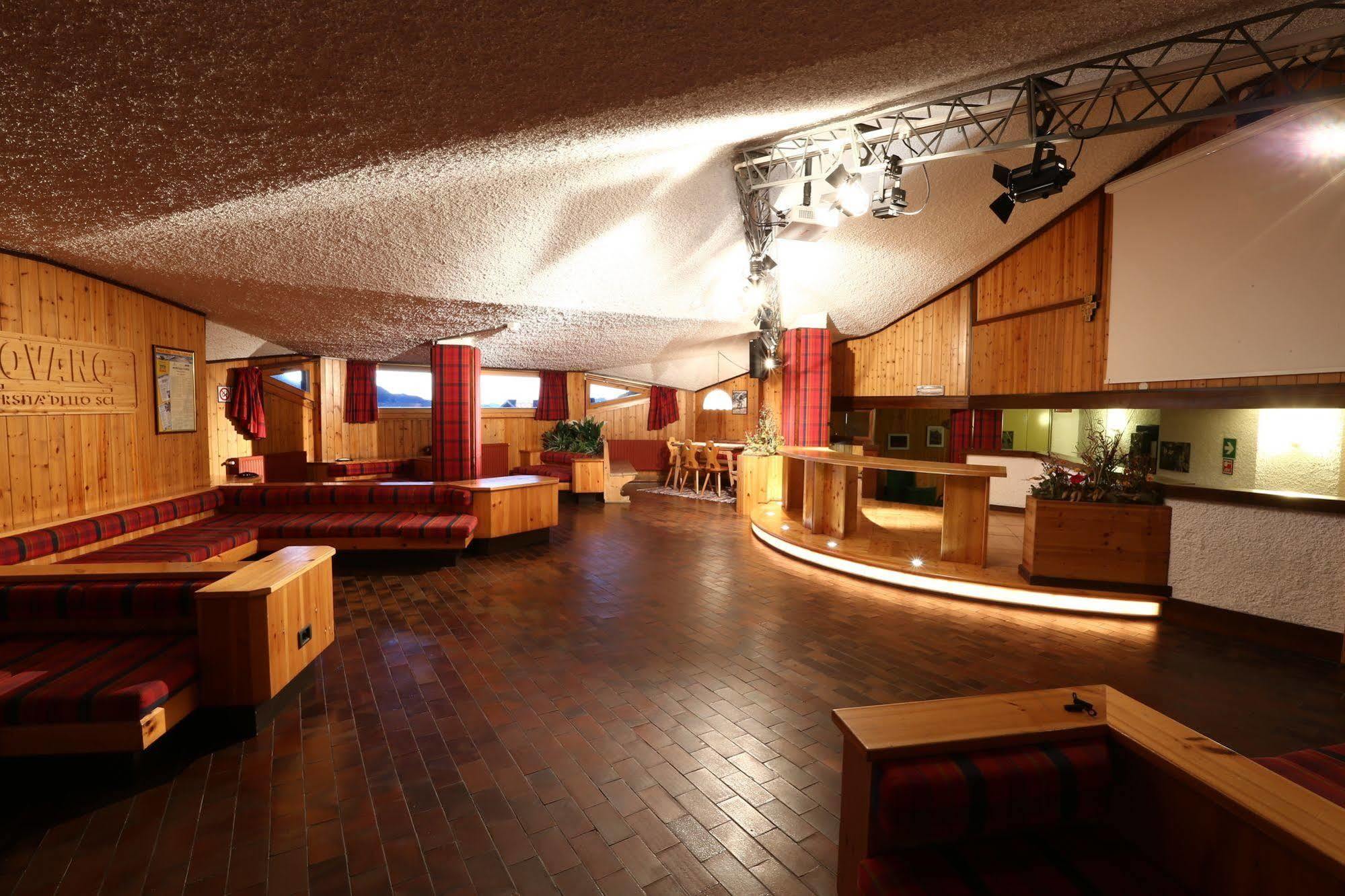 Albergo Quarto Pirovano Passo Stelvio Buitenkant foto